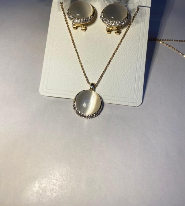 White Emerald Necklace - Image 3